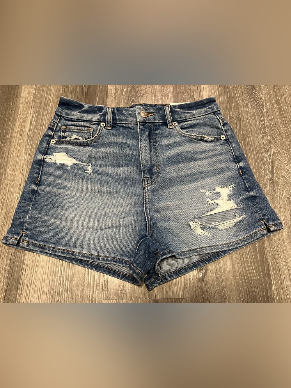 American Eagle Curvy Mom Short